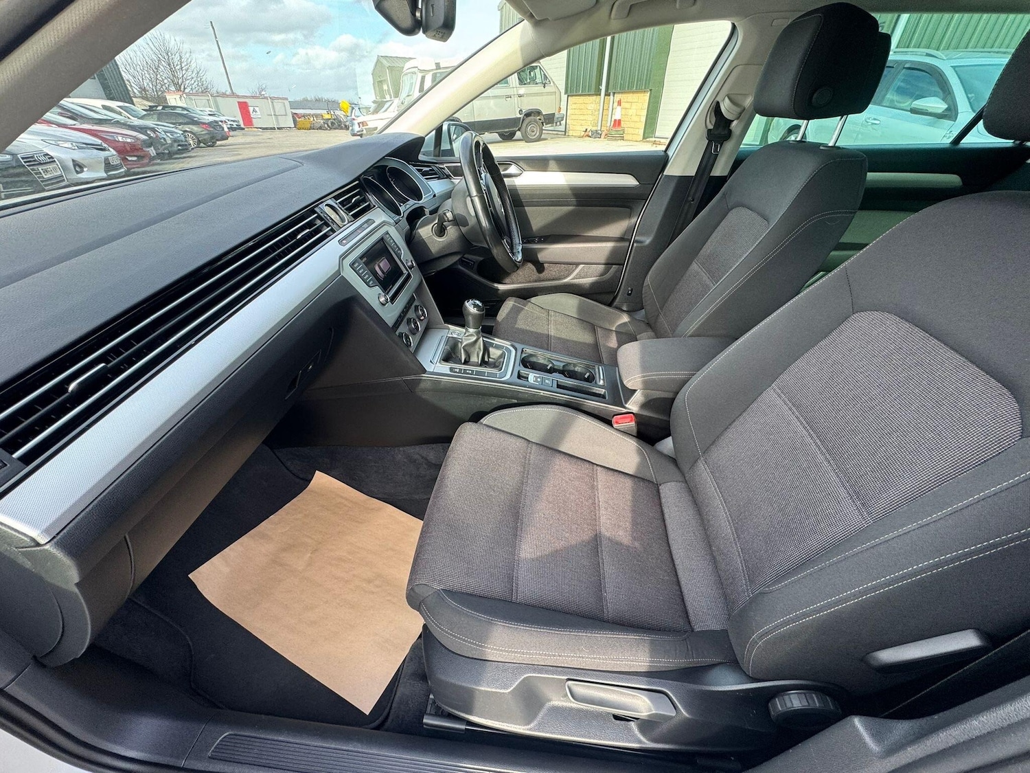 Used Volkswagen Passat 2016 for sale - 77893056: Photo 28