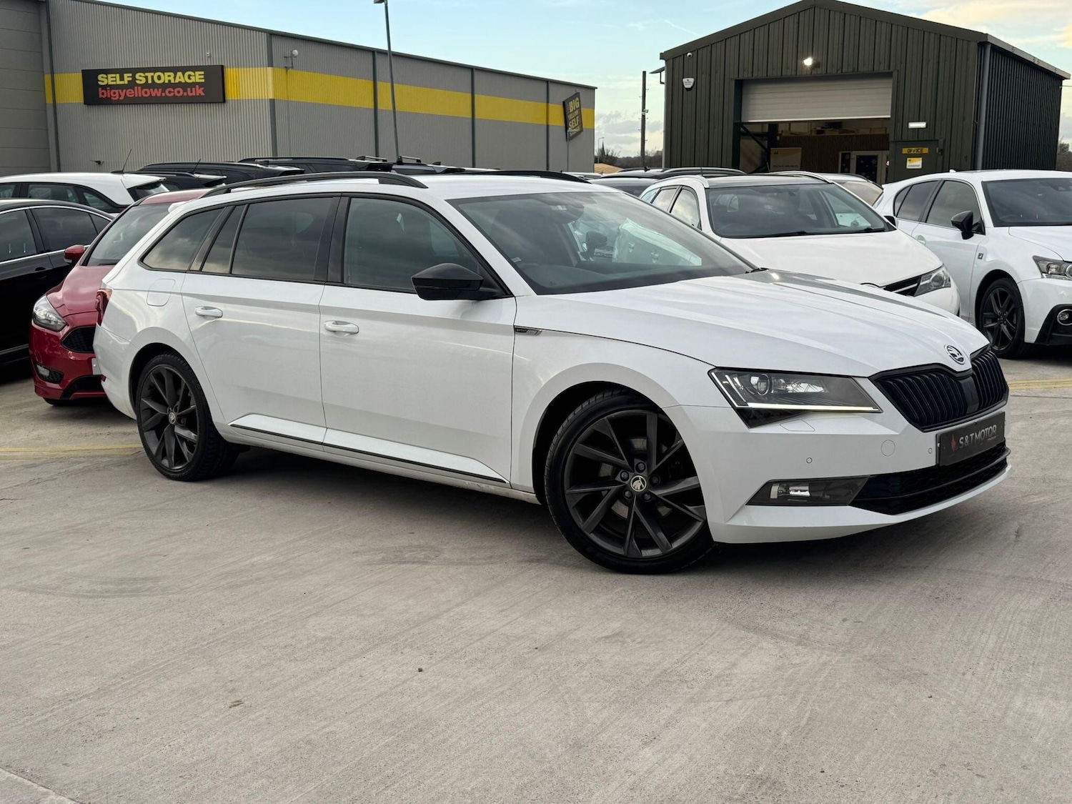 Used Skoda Superb 2019 for sale - 76913861: Photo 2
