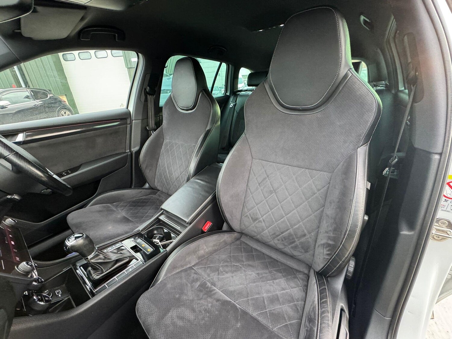 Used Skoda Superb 2019 for sale - 76913861: Photo 28