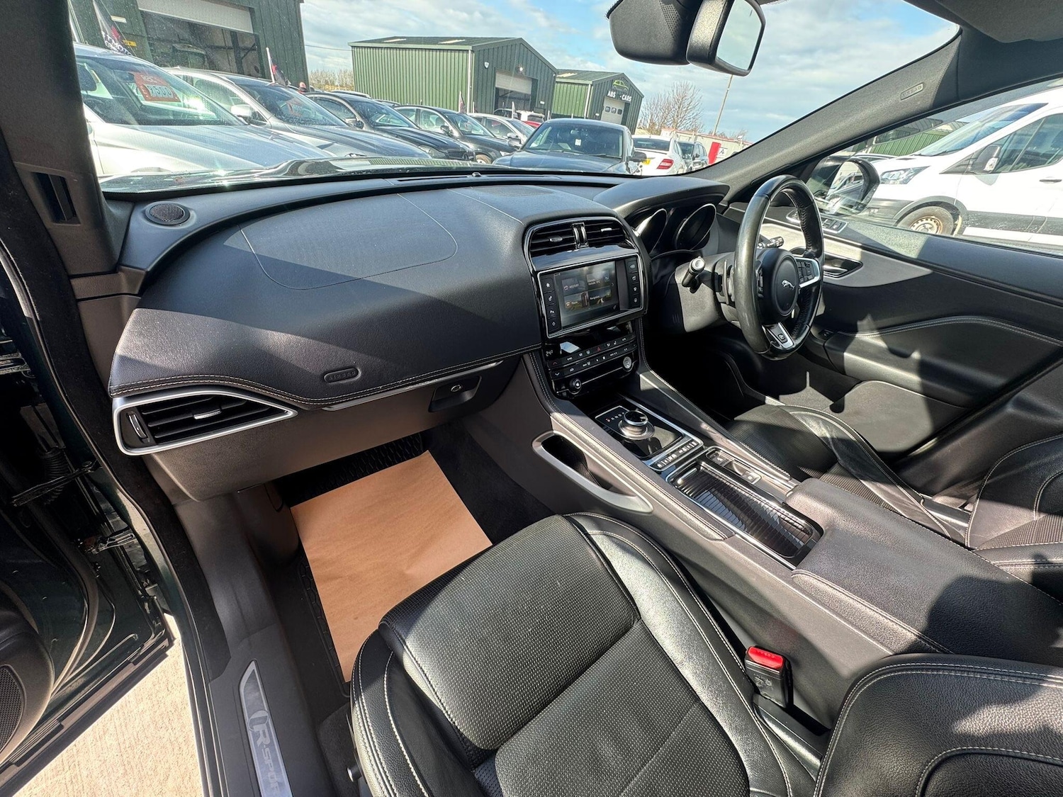 Used Jaguar F-Pace 2016 for sale - 78116200: Photo 27