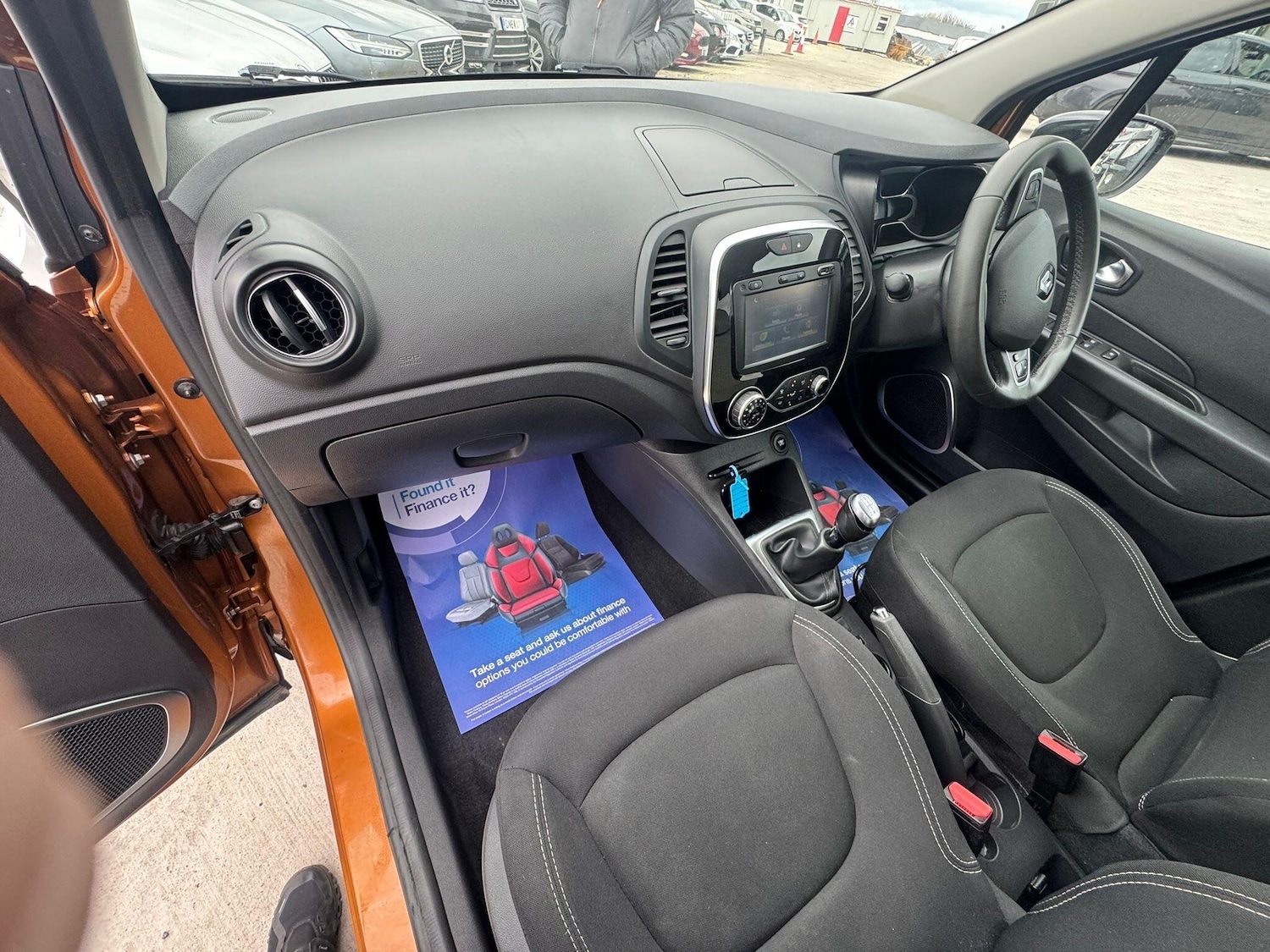 Used Renault Captur 2018 for sale - 78019562: Photo 14