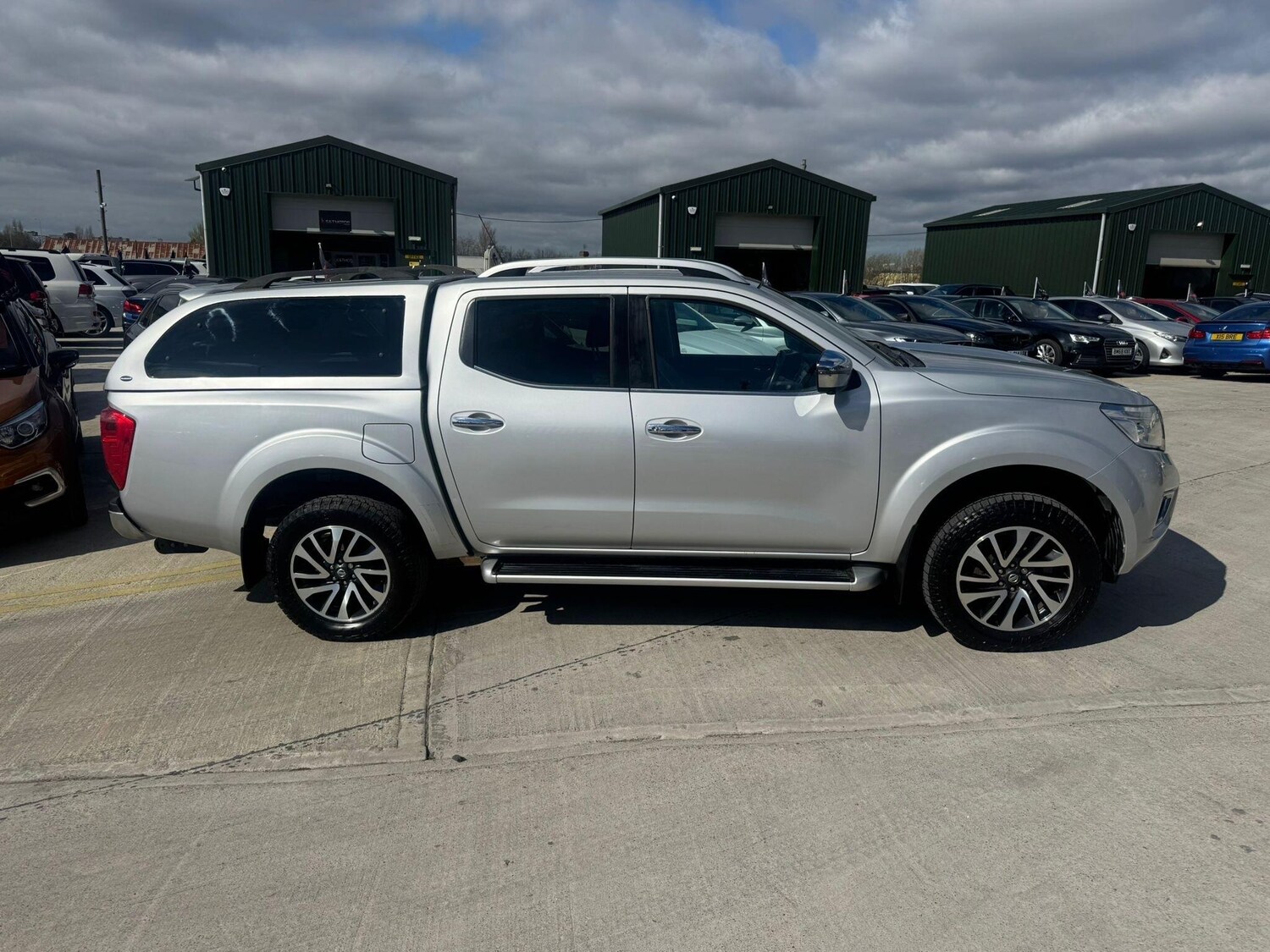 Used Nissan Navara 2017 for sale - 78115508: Photo 11