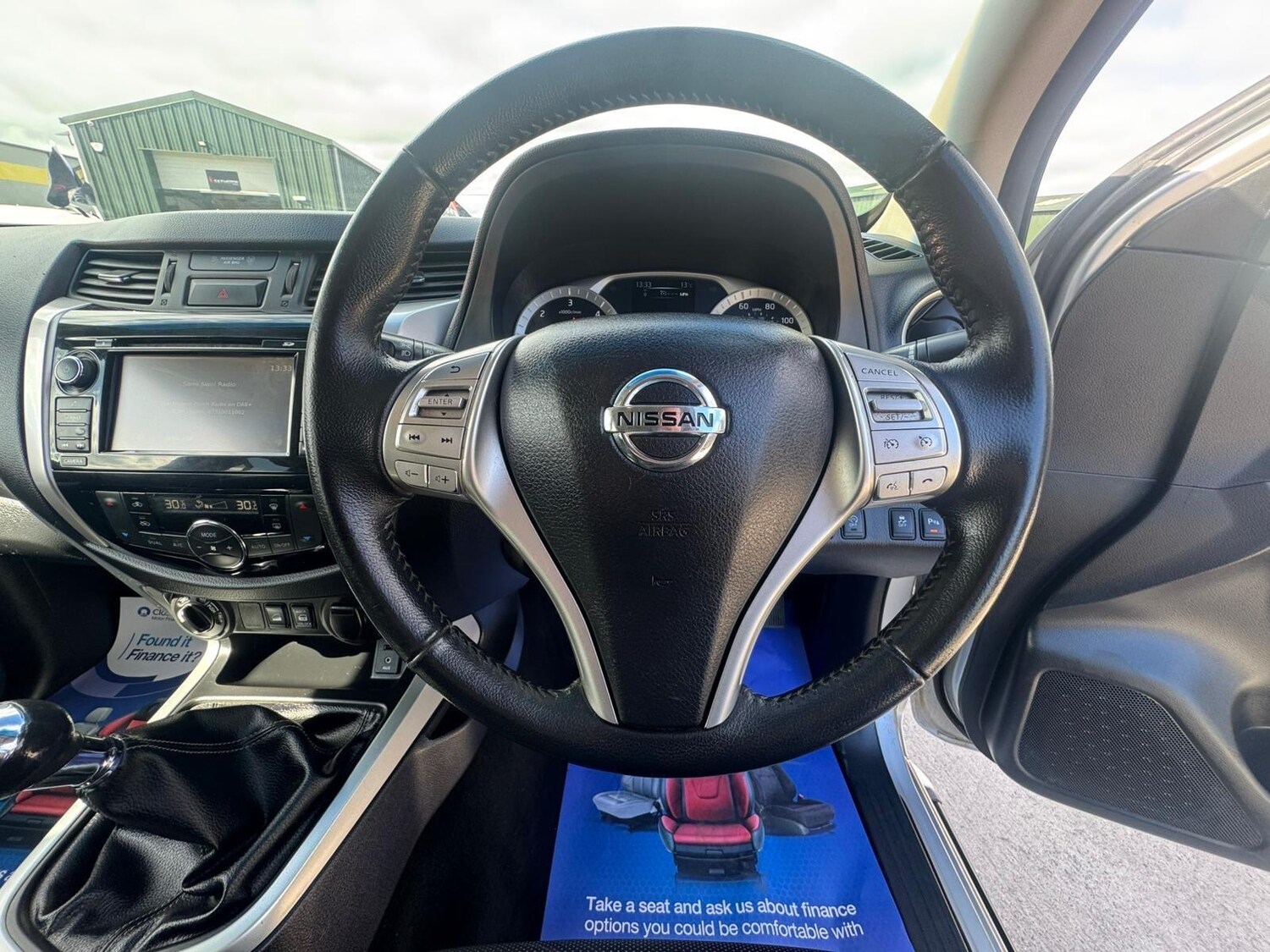 Used Nissan Navara 2017 for sale - 78115508: Photo 24