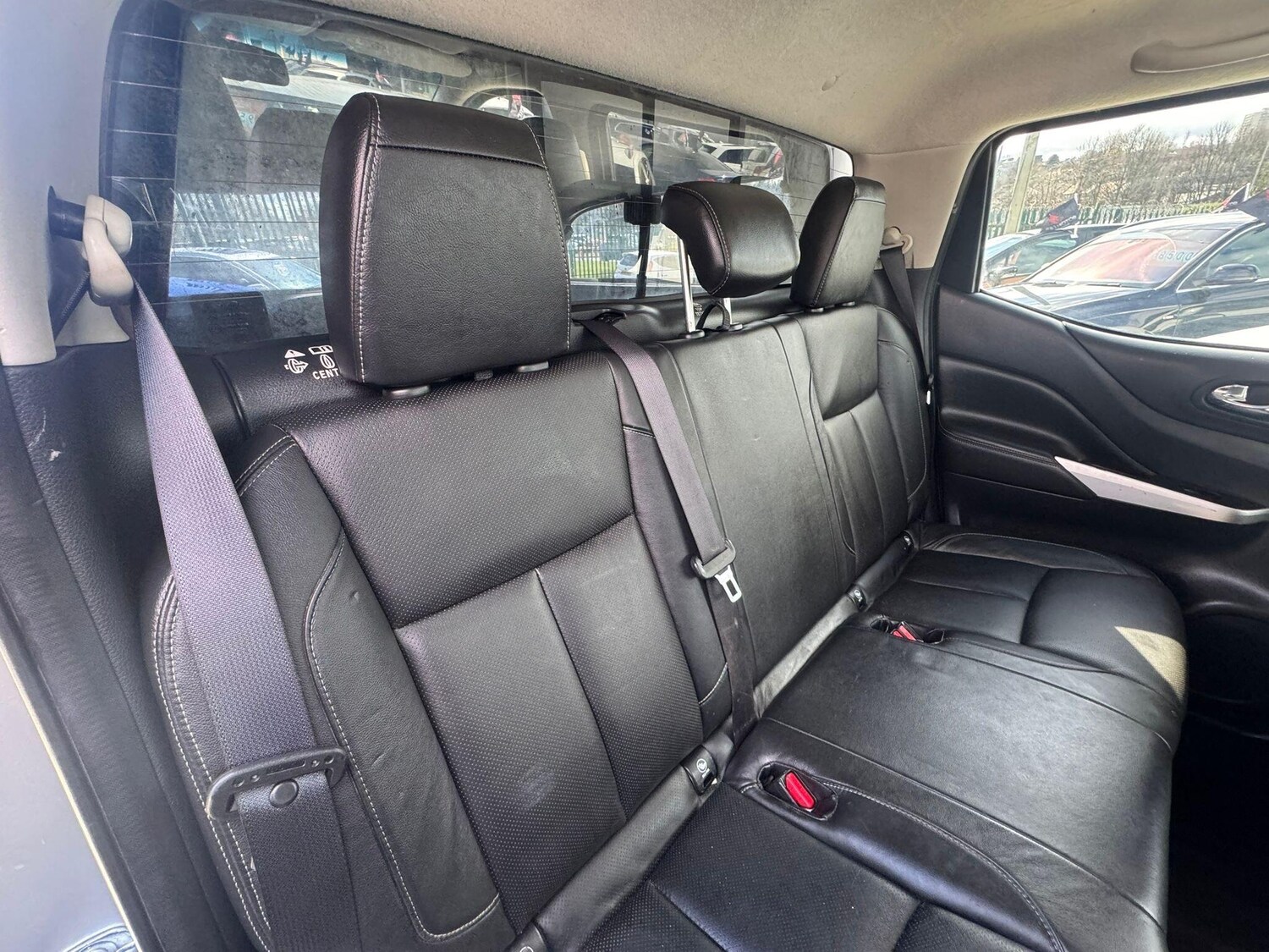 Used Nissan Navara 2017 for sale - 78115508: Photo 28