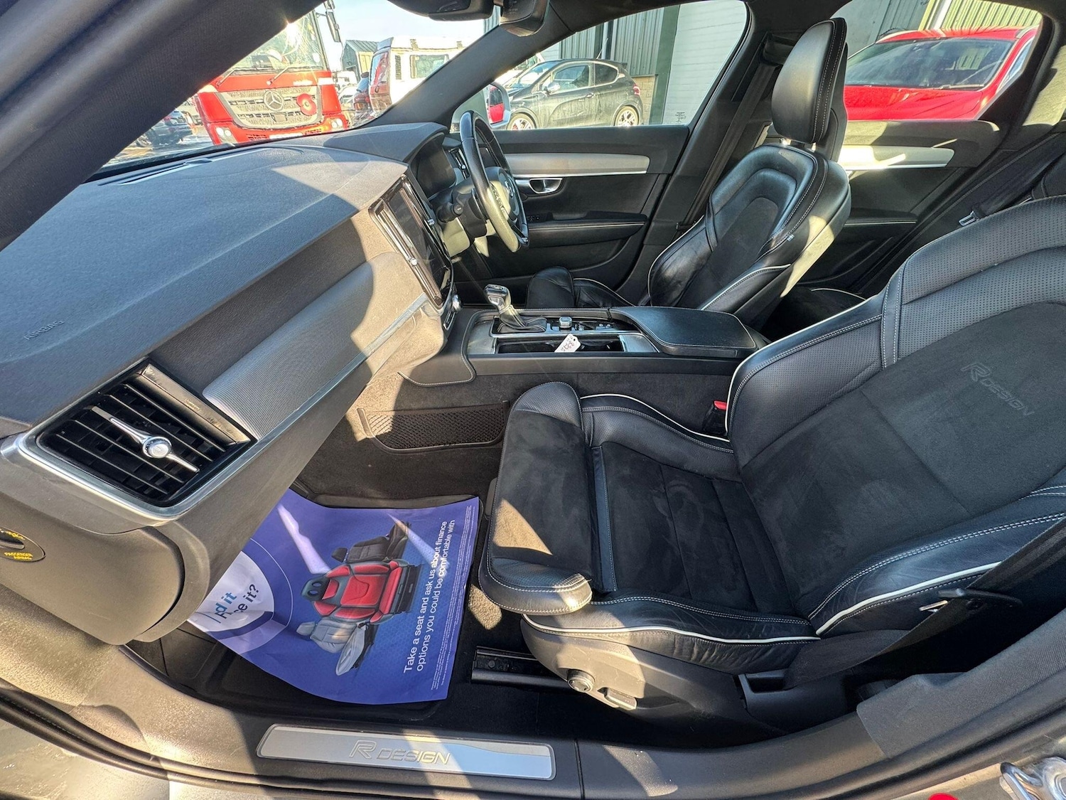 Used Volvo S90 for sale - 76997817: Photo 26