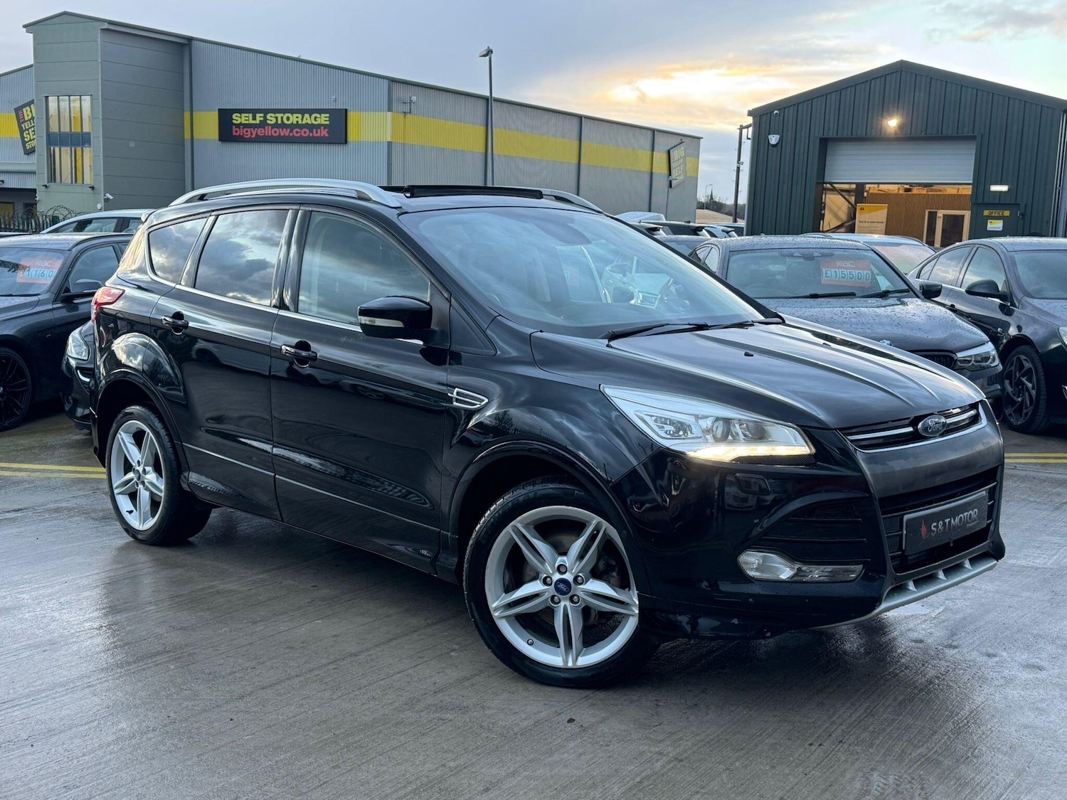 Used Ford Kuga 2016 for sale - 76701949: Photo 2