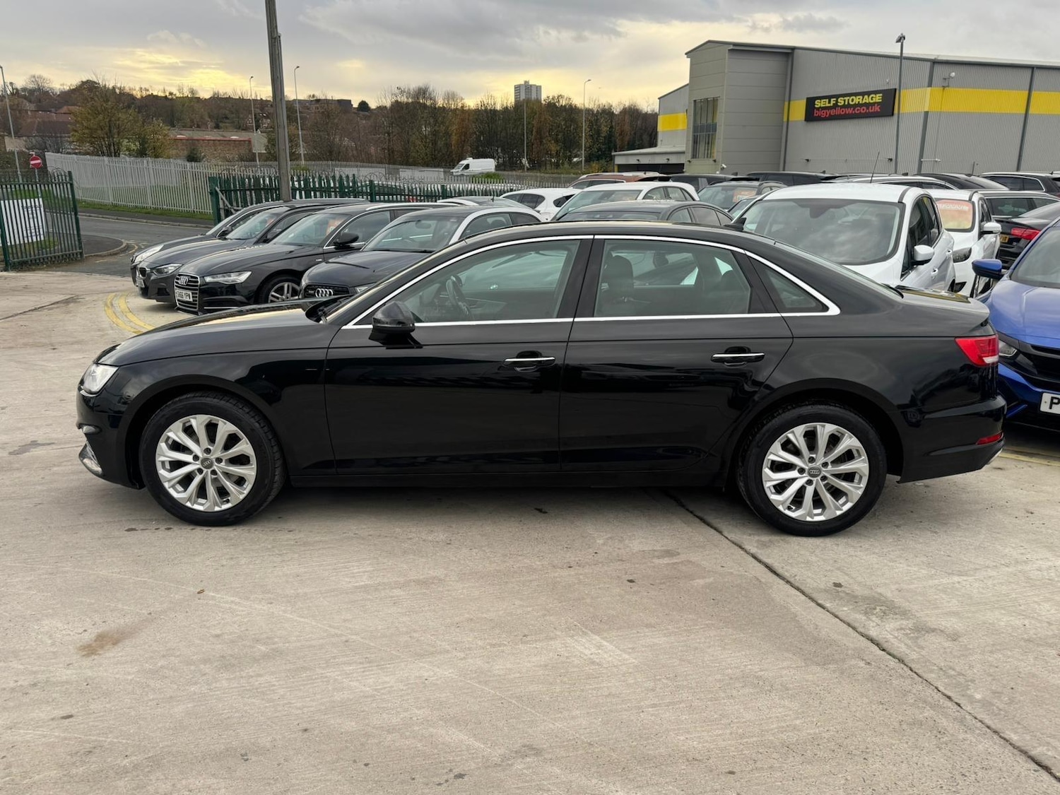 Used Audi A4 2019 for sale - 76832132: Photo 8