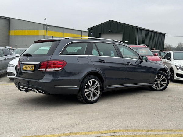 Used Mercedes-Benz E Class 2014 for sale - 75070750: Photo 11