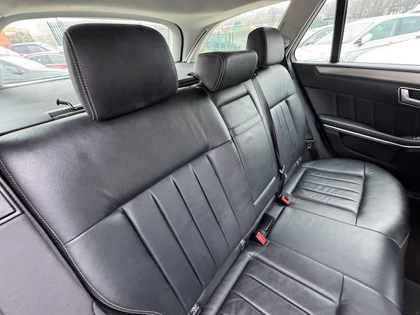 Used Mercedes-Benz E Class 2014 for sale - 75070750: Photo 17