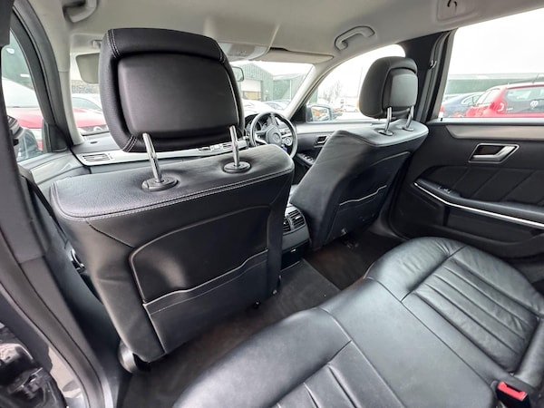 Used Mercedes-Benz E Class 2014 for sale - 75070750: Photo 24