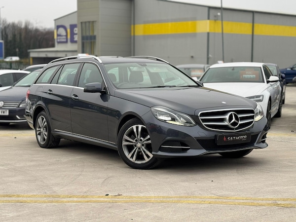 Used Mercedes-Benz E Class 2014 for sale - 75070750: Photo 5