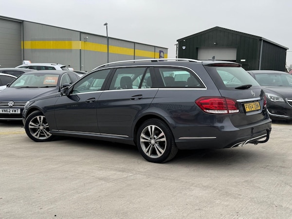 Used Mercedes-Benz E Class 2014 for sale - 75070750: Photo 7