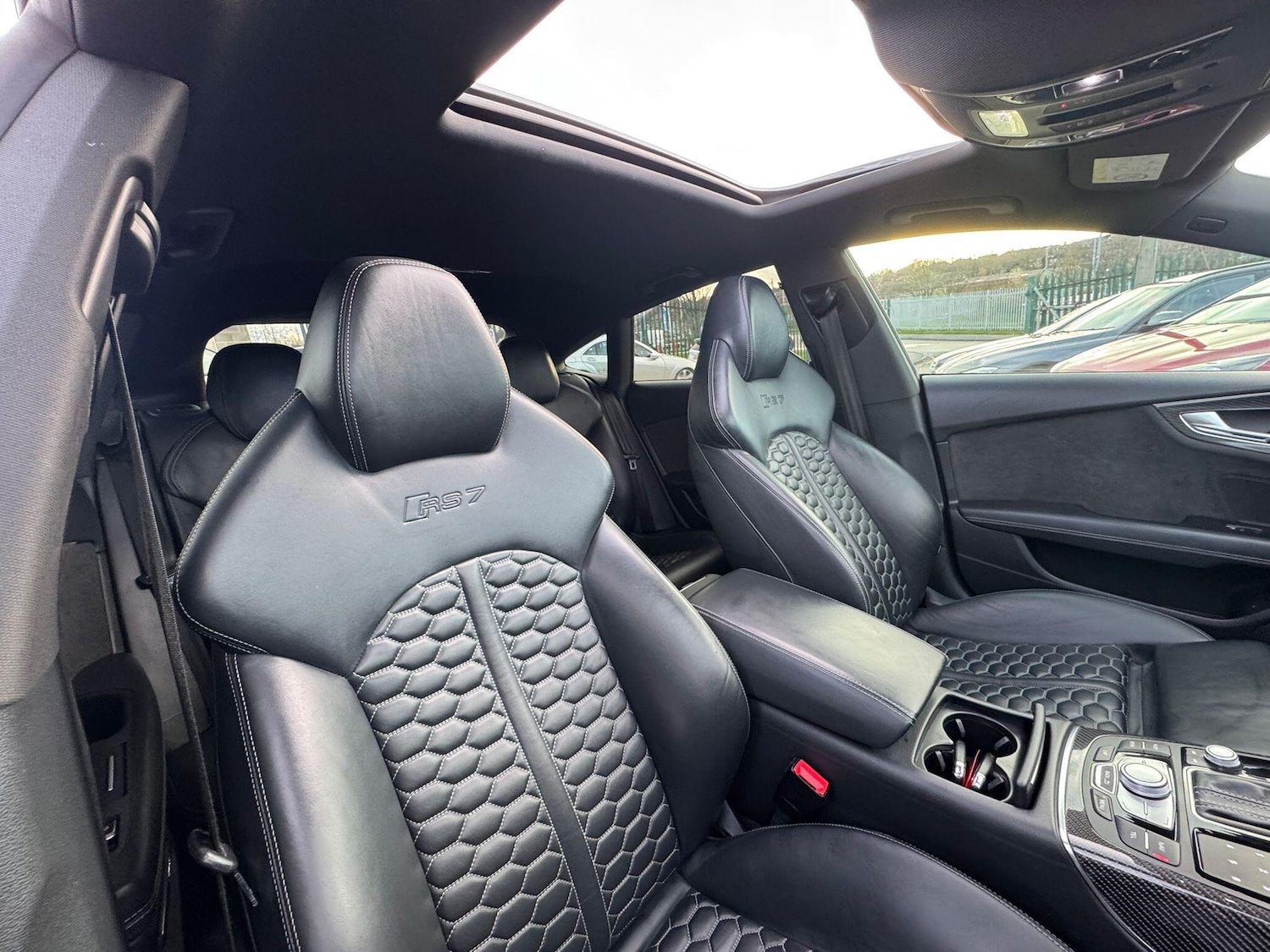 Used Audi RS7 2015 for sale - 76993104: Photo 19