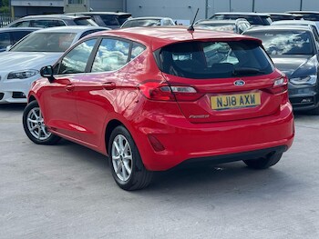 Used Ford Fiesta 2018 for sale - 74554321: Photo