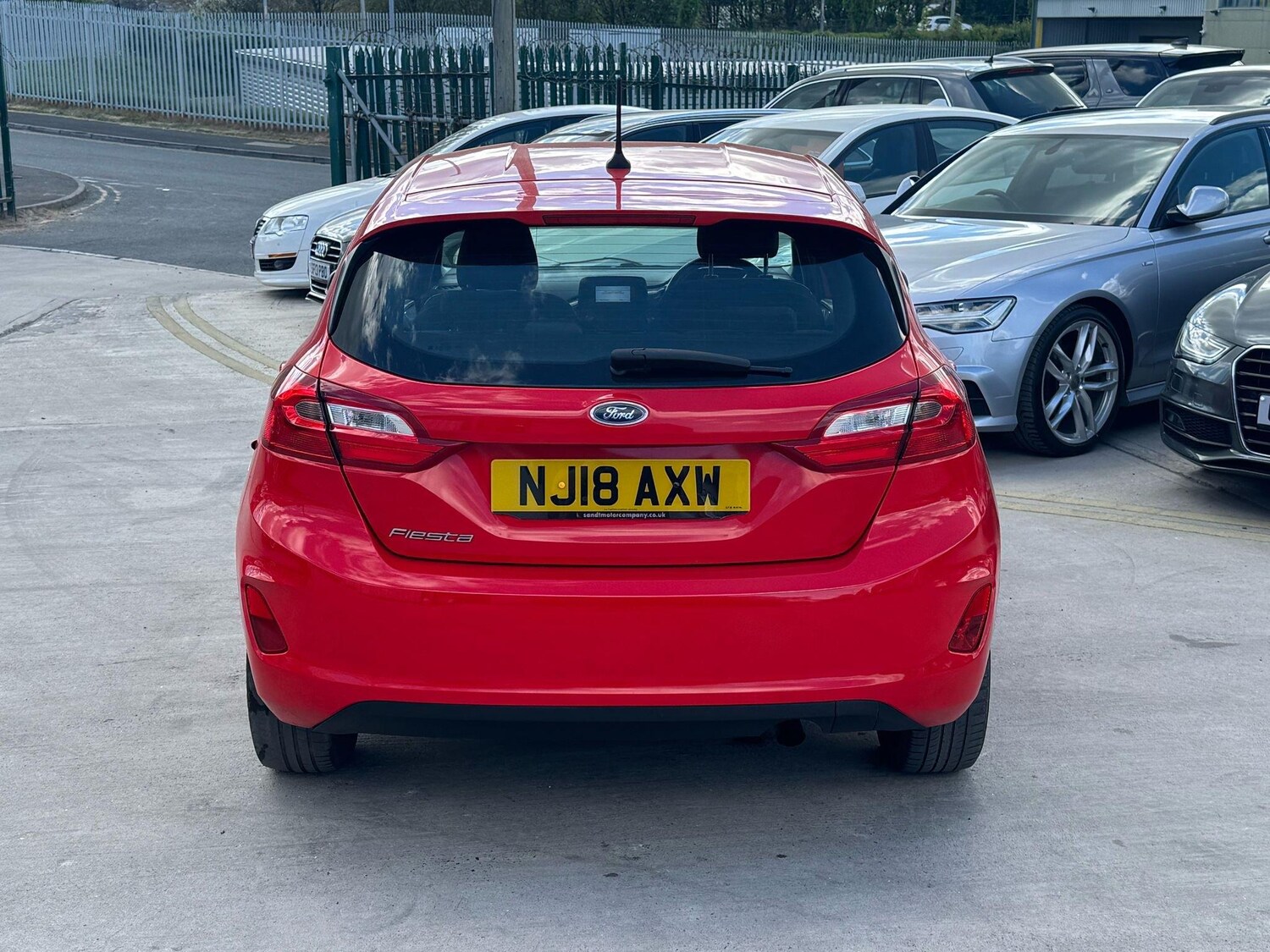 Used Ford Fiesta 2018 for sale - 74554321: Photo 8