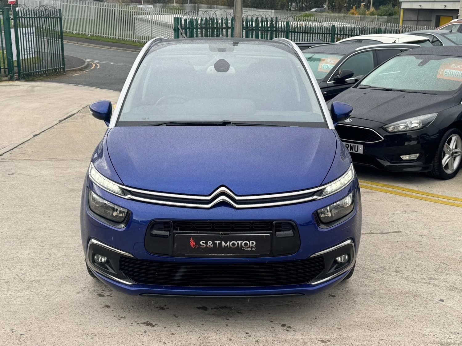 Used Citroen C4 Grand Picasso 2016 for sale - 76361077: Photo 2