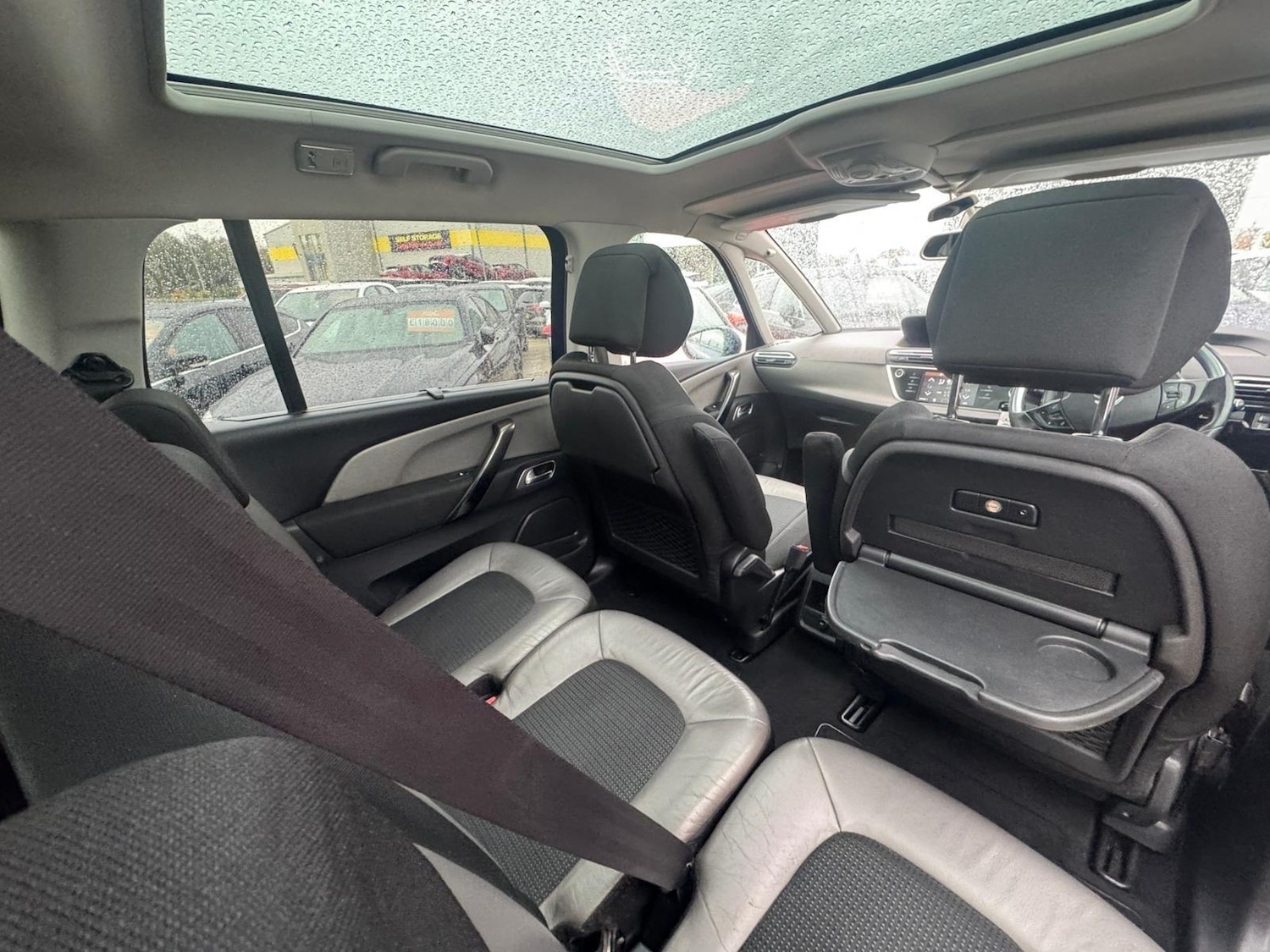 Used Citroen C4 Grand Picasso 2016 for sale - 76361077: Photo 29