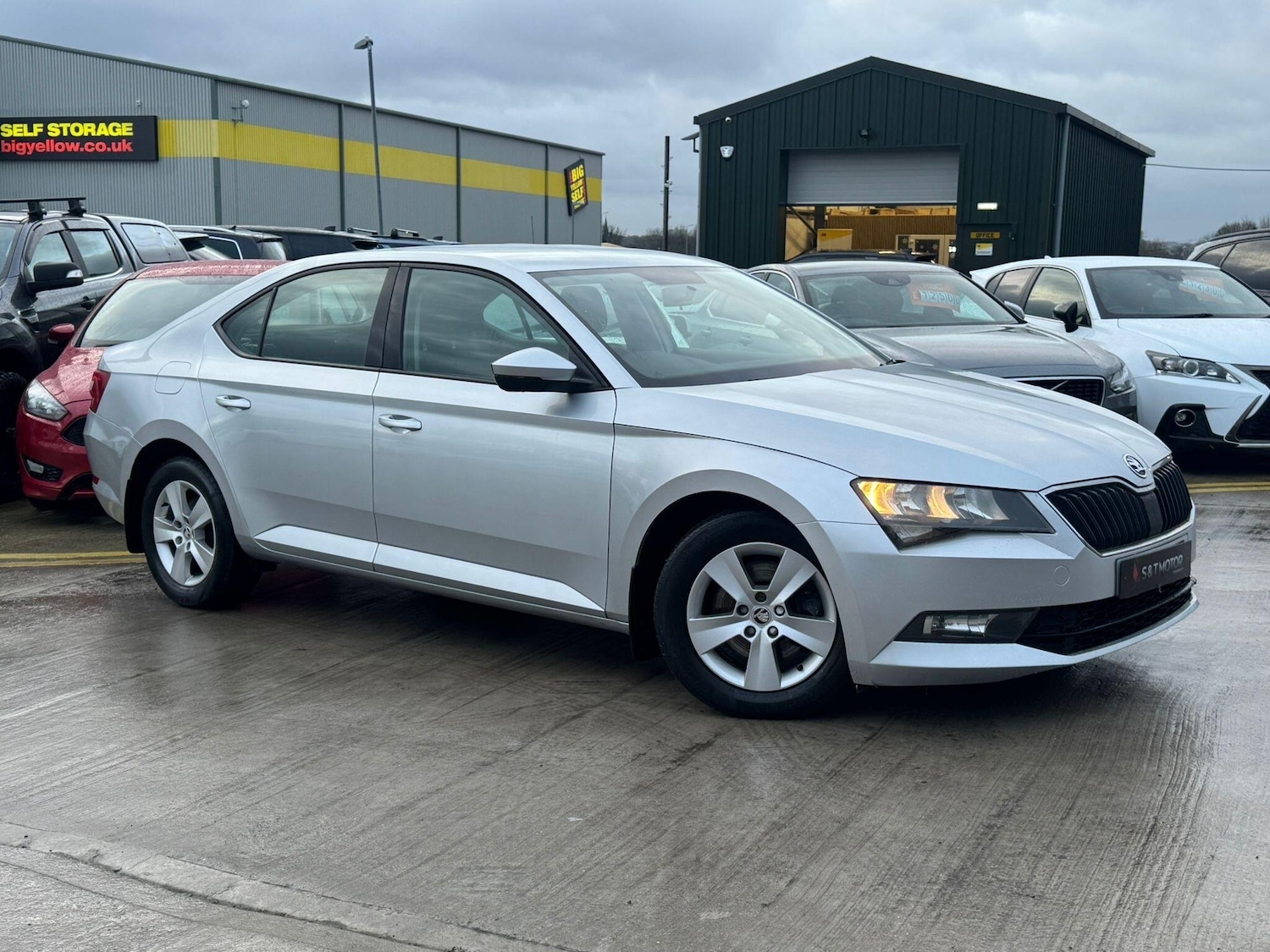 Used Skoda Superb 2023 for sale - 77156712: Photo 2