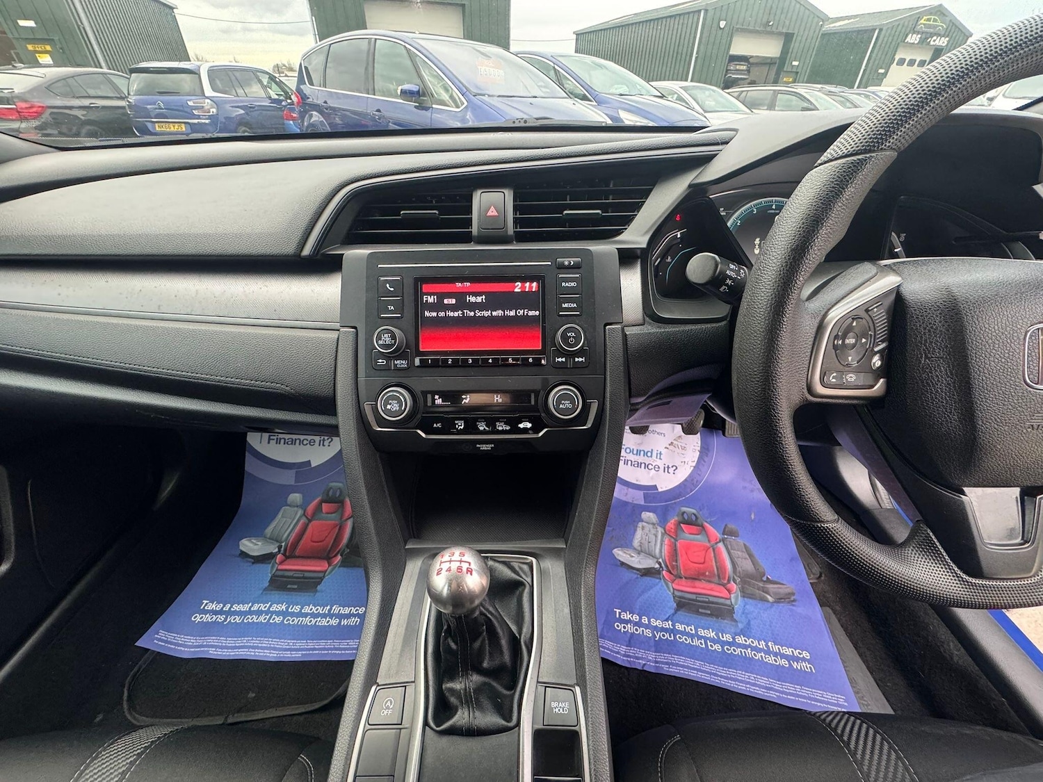 Used Honda Civic 2017 for sale - 76584236: Photo 14