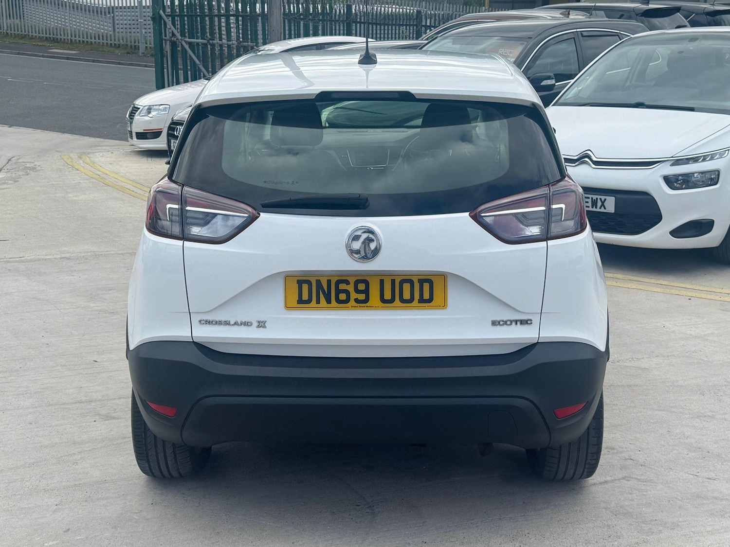 Used Vauxhall Crossland X 2019 for sale - 76988445: Photo 9