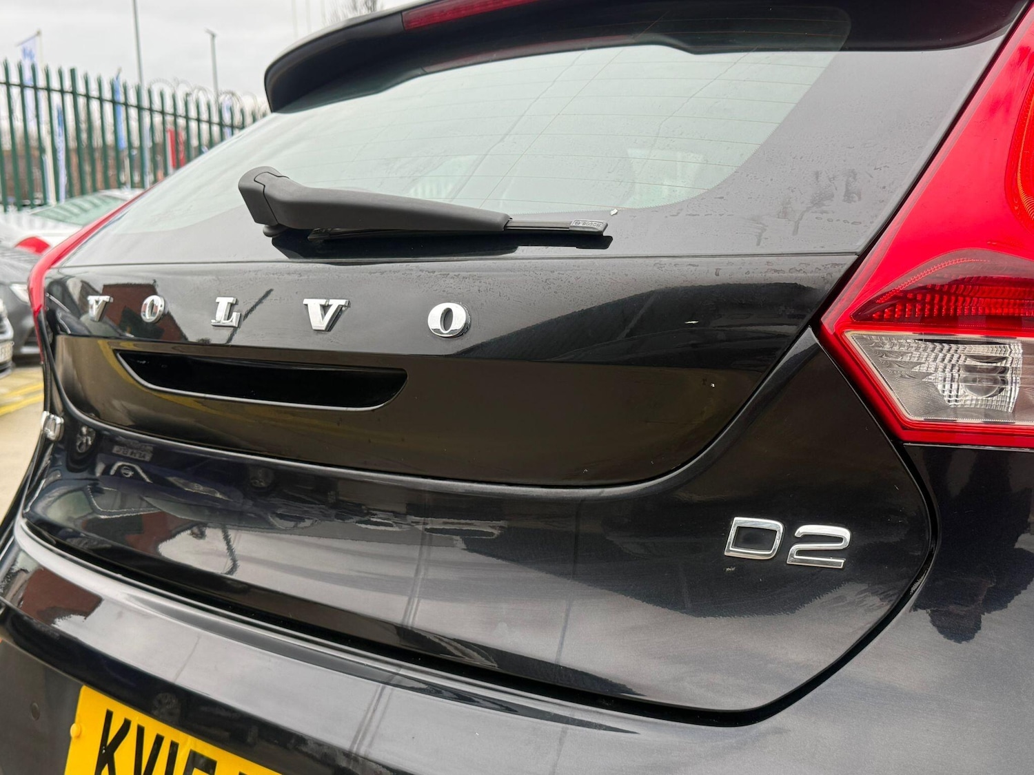 Used Volvo V40 2015 for sale - 77359111: Photo 29
