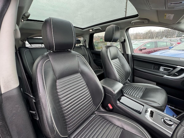 Used Land Rover Discovery Sport 2017 for sale - 74125326: Photo 16