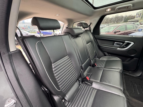 Used Land Rover Discovery Sport 2017 for sale - 74125326: Photo 19