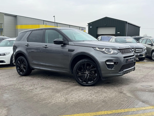 Used Land Rover Discovery Sport 2017 for sale - 74125326: Photo 1