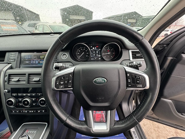 Used Land Rover Discovery Sport 2017 for sale - 74125326: Photo 25