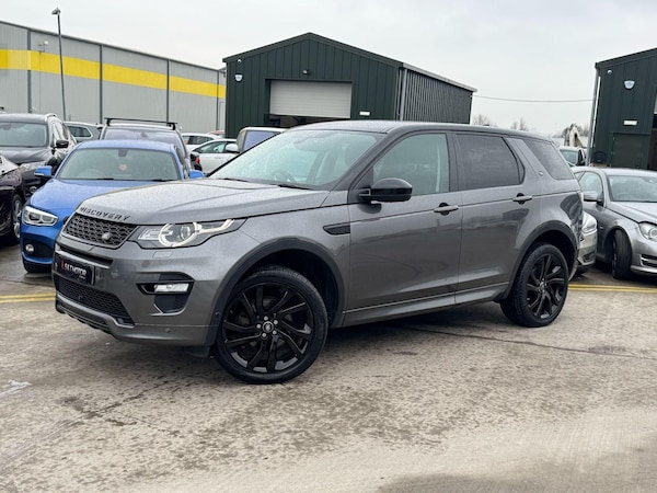 Used Land Rover Discovery Sport 2017 for sale - 74125326: Photo 3