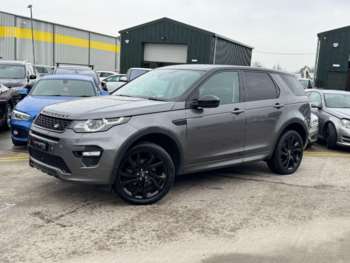 Used Land Rover Discovery Sport 2017 for sale - 74125326: Photo