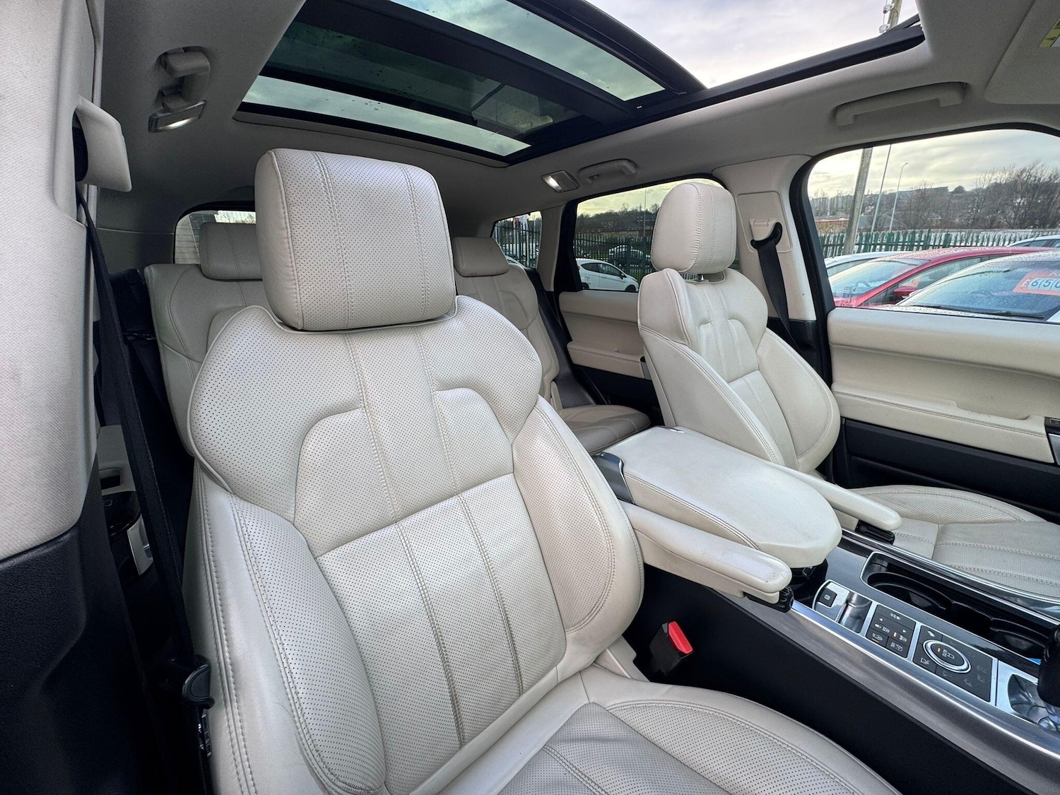 Used Land Rover Range Rover Sport 2014 for sale - 76850091: Photo 11