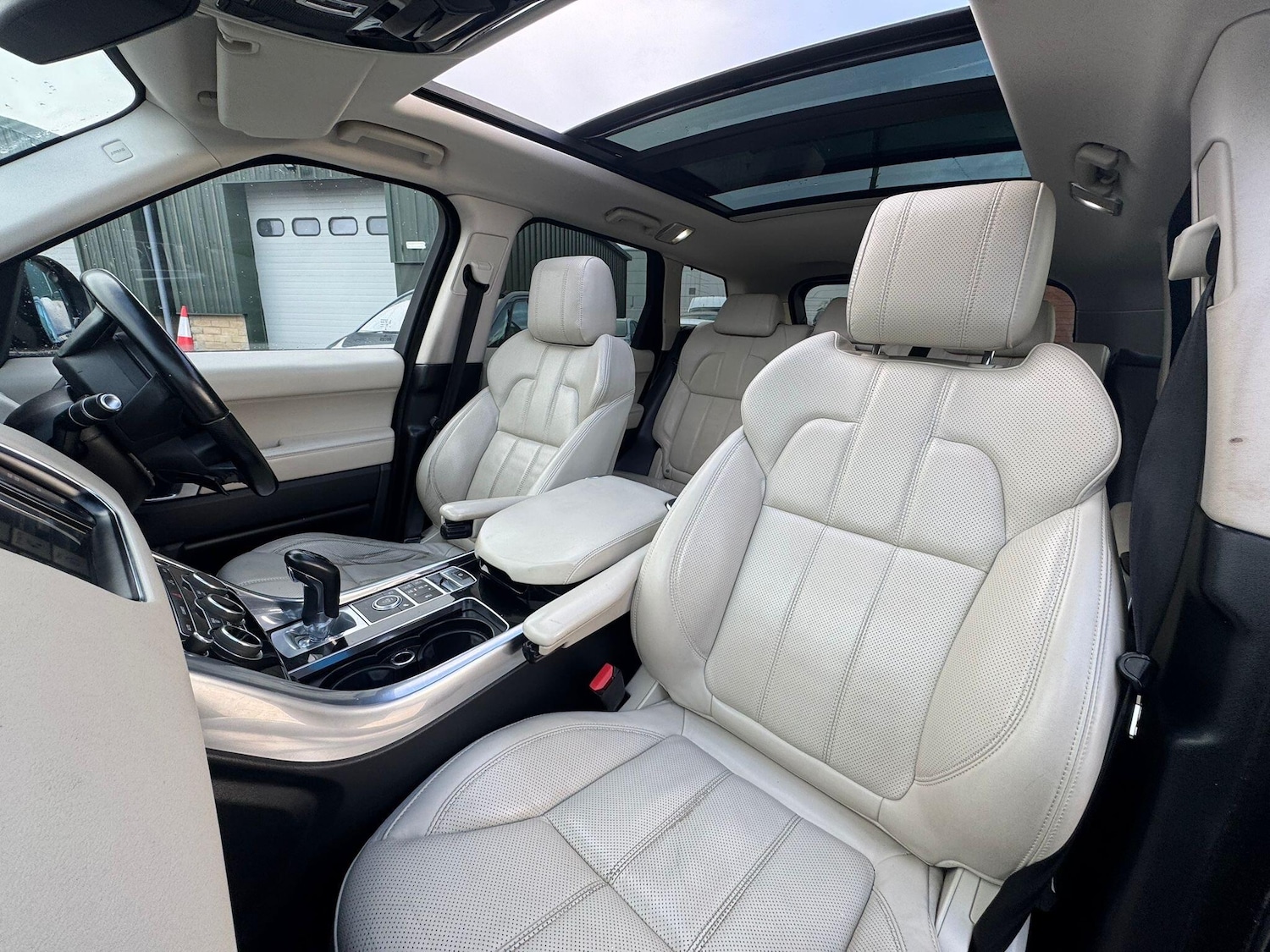 Used Land Rover Range Rover Sport 2014 for sale - 76850091: Photo 21