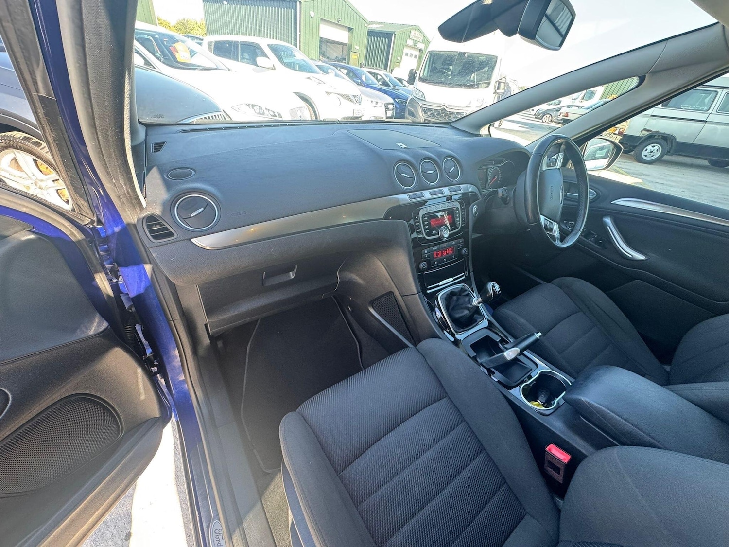 Used Ford S-Max 2013 for sale - 76990491: Photo 16