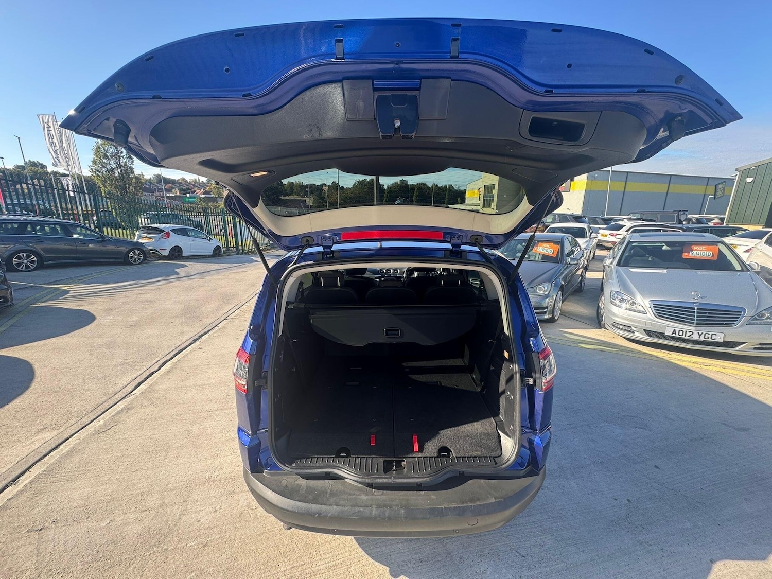 Used Ford S-Max 2013 for sale - 76990491: Photo 26