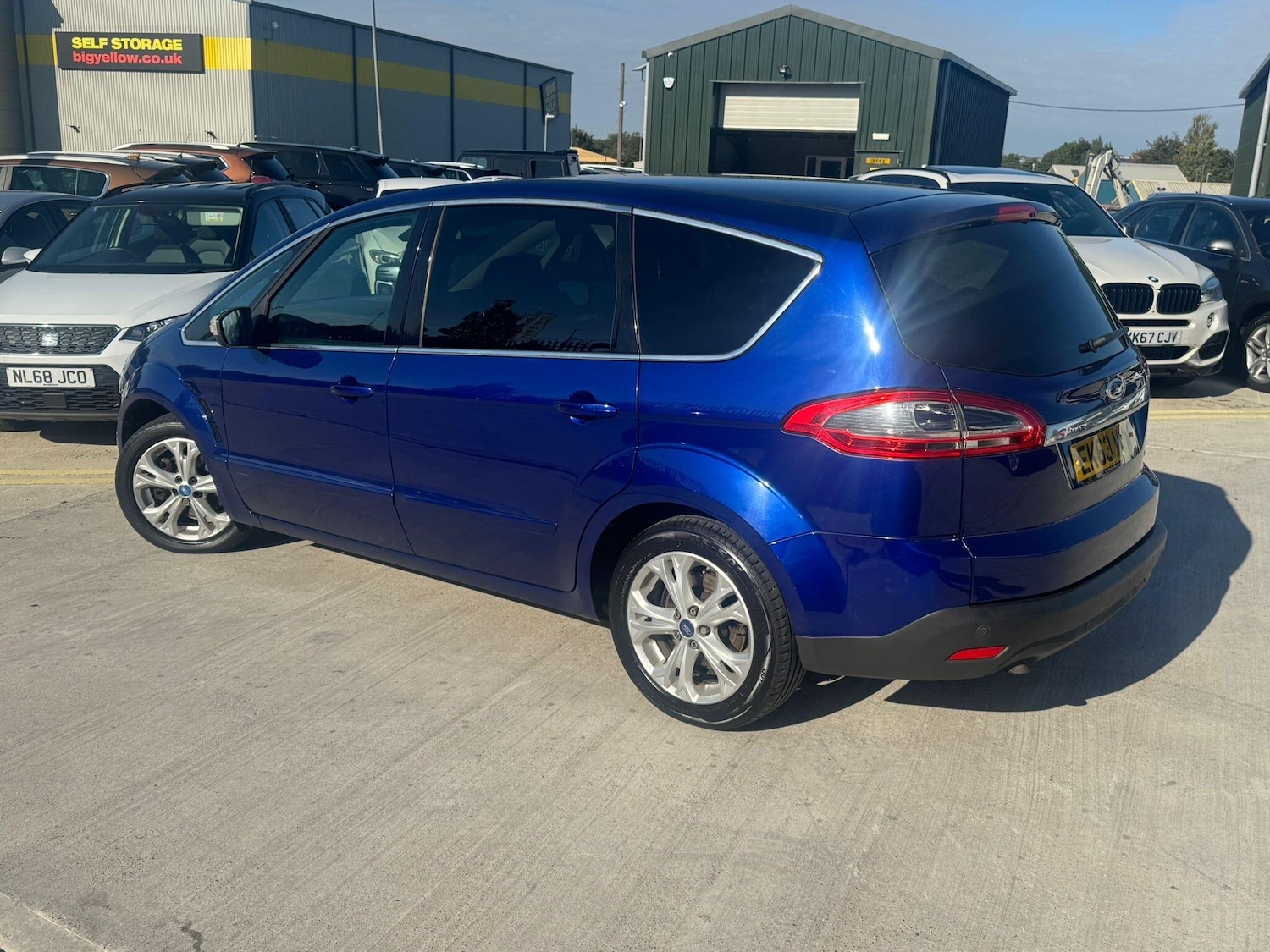 Used Ford S-Max 2013 for sale - 76990491: Photo 4