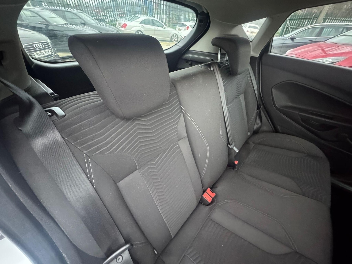 Used Ford Fiesta 2013 for sale - 76832534: Photo 17