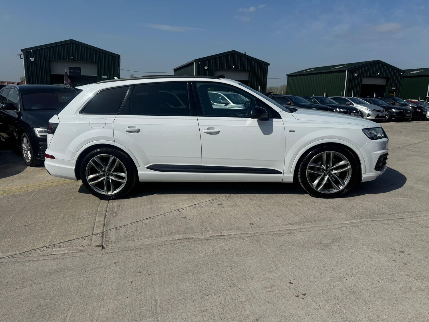 Used Audi Q7 2018 for sale - 78171345: Photo 9