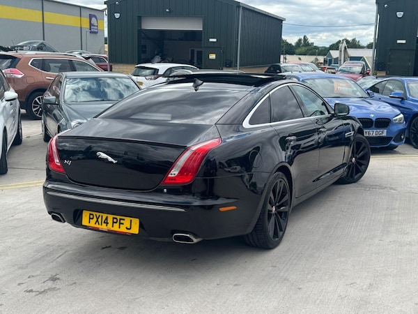 Used Jaguar XJ 2014 for sale - 75071888: Photo 12