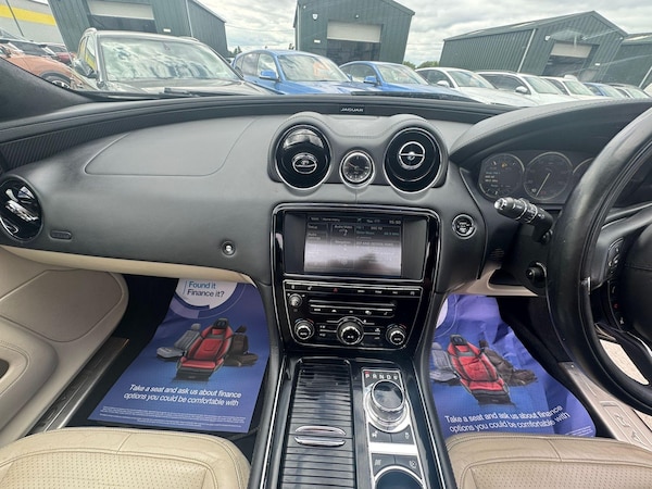 Used Jaguar XJ 2014 for sale - 75071888: Photo 13