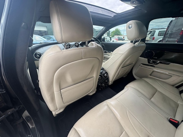 Used Jaguar XJ 2014 for sale - 75071888: Photo 24