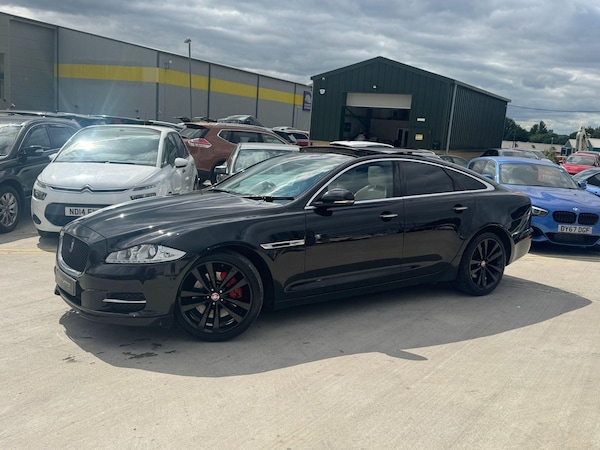 Used Jaguar XJ 2014 for sale - 75071888: Photo 3