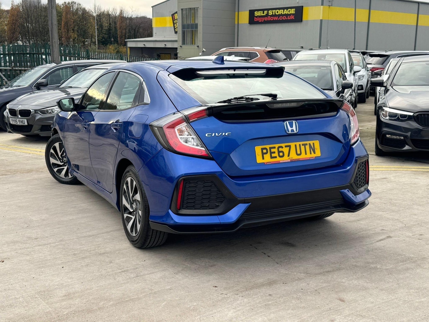 Used Honda Civic 2017 for sale - 76990696: Photo 7