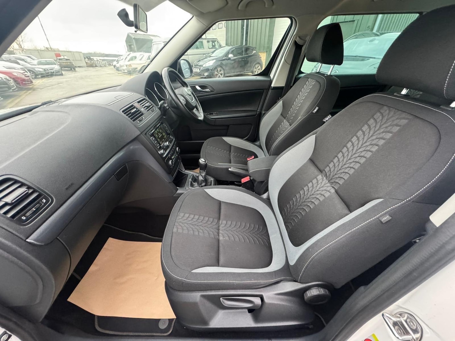 Used Skoda Yeti 2013 for sale - 77279222: Photo 28