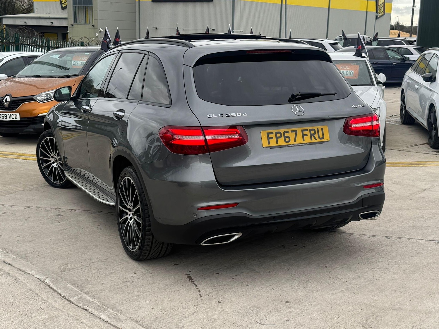 Used Mercedes-Benz GLC 2017 for sale - 78204843: Photo 4