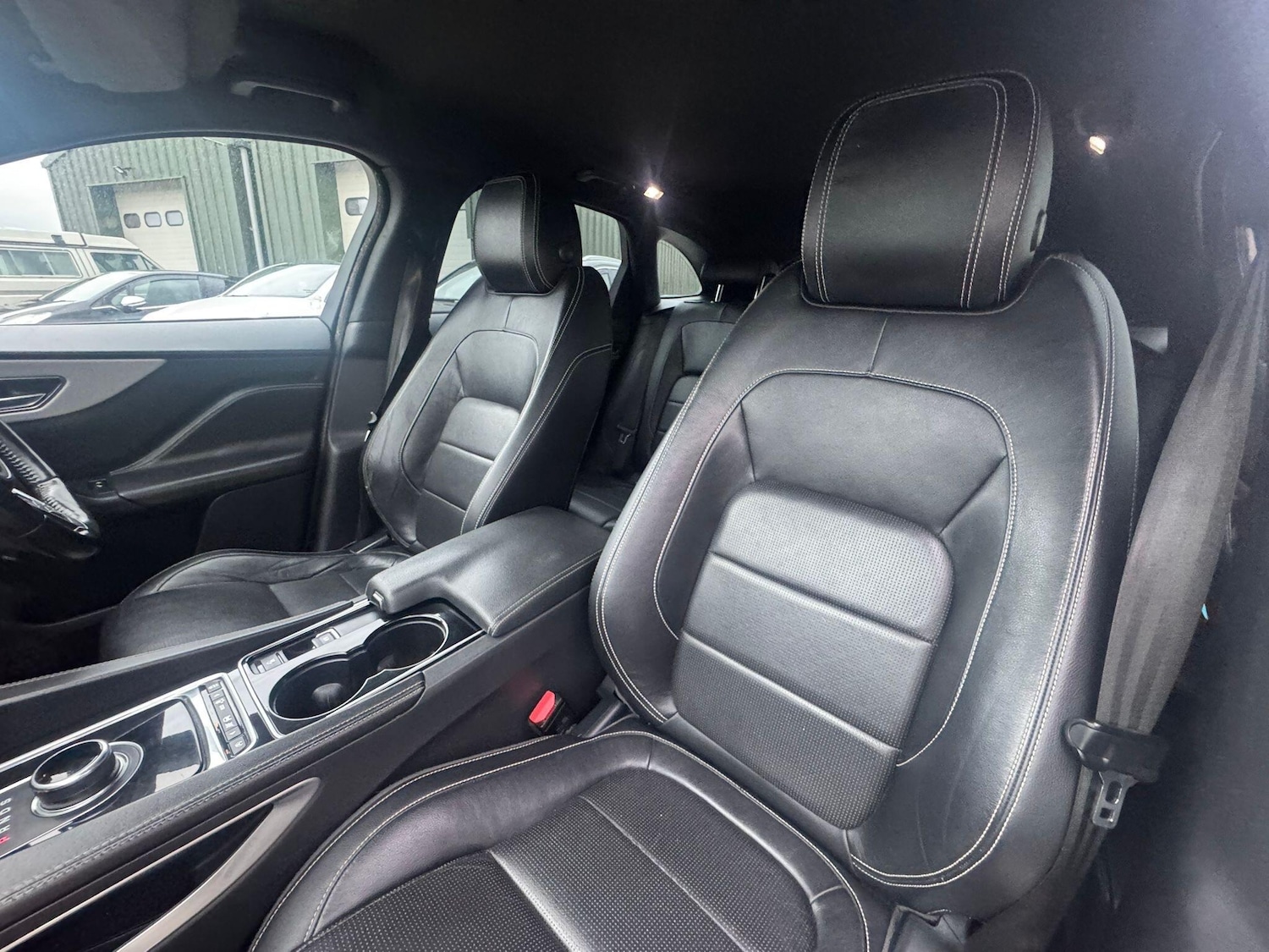 Used Jaguar F-Pace 2017 for sale - 76995020: Photo 24