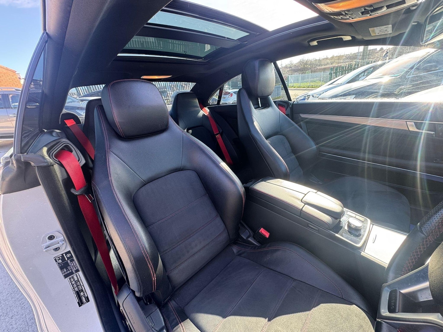 Used Mercedes-Benz E Class for sale - 77940708: Photo 16