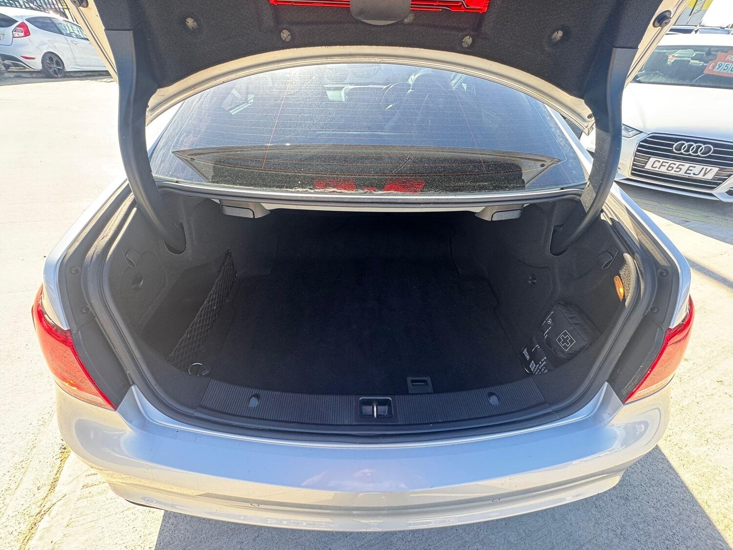 Used Mercedes-Benz E Class for sale - 77940708: Photo 18