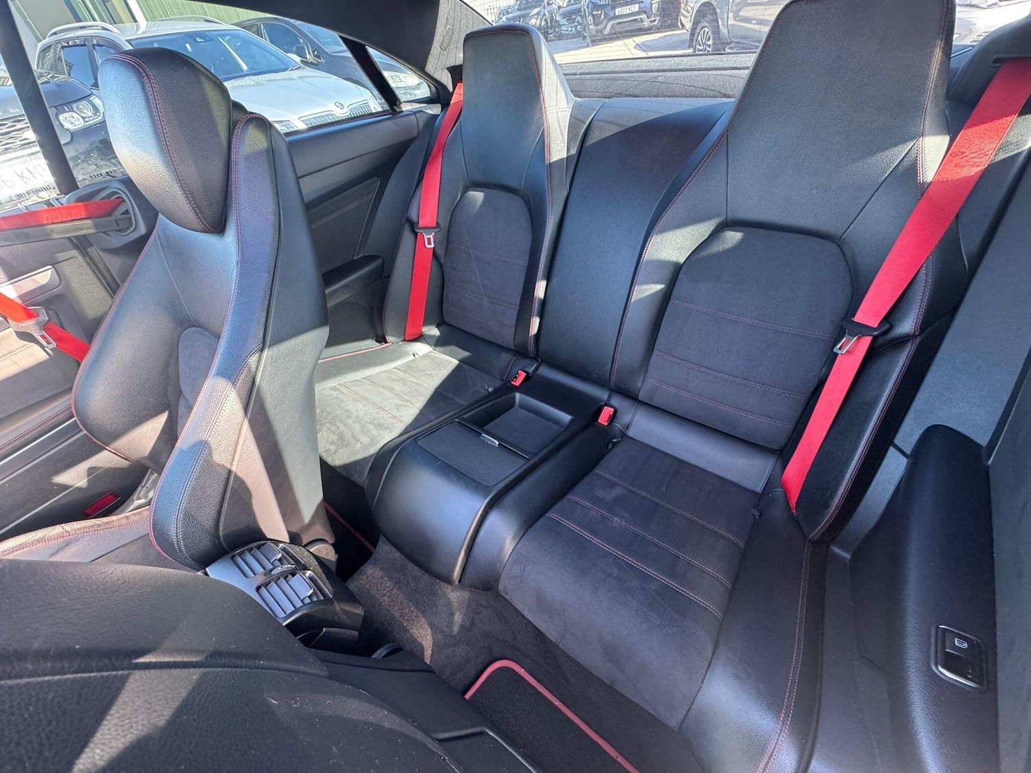 Used Mercedes-Benz E Class for sale - 77940708: Photo 24