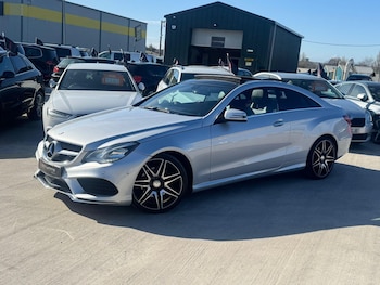 Used Mercedes-Benz E Class 2015 for sale - 77940708: Photo